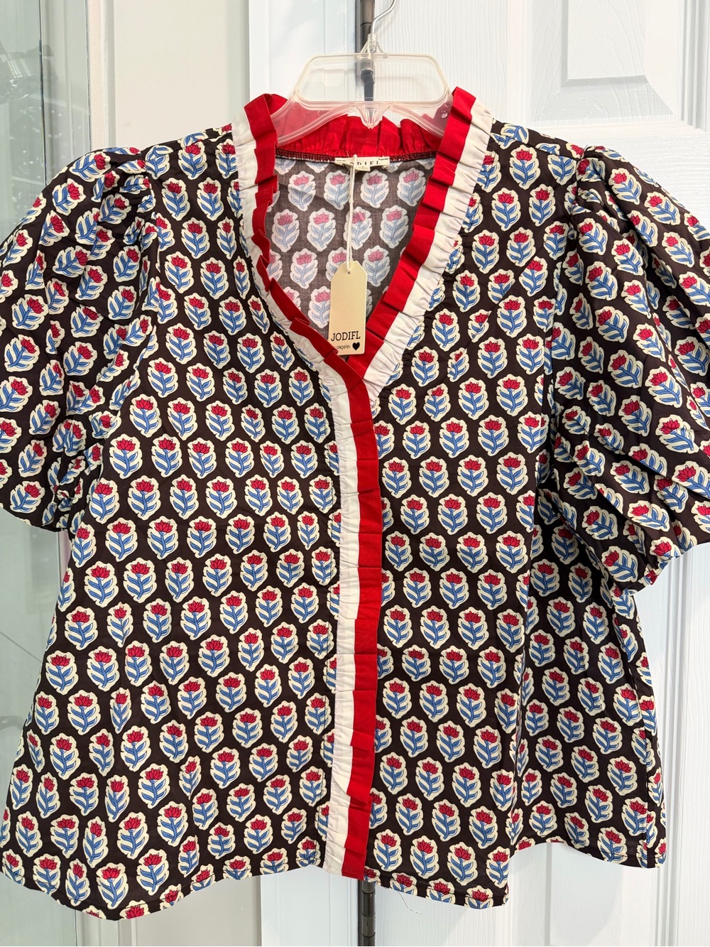 NWT Jodifl Women's Puff Sleeve Floral Print Button Front Blouse